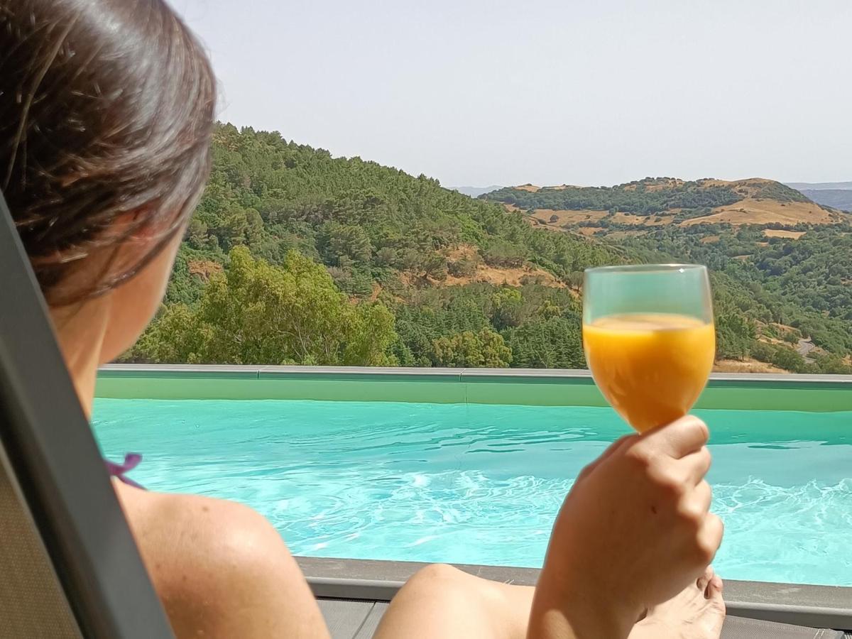 Tuffudesu Experience (Adults Only) Bed & Breakfast Osilo Ngoại thất bức ảnh