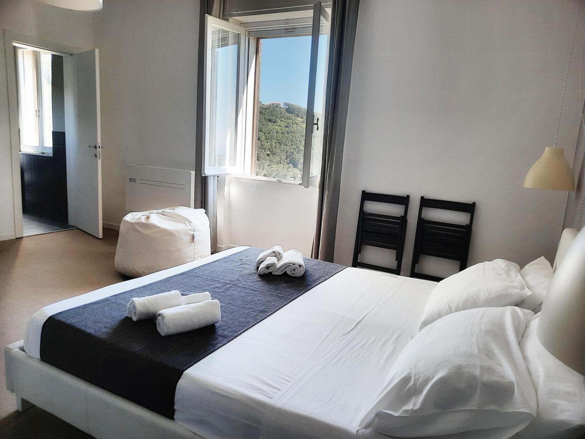 Tuffudesu Experience (Adults Only) Bed & Breakfast Osilo Phòng bức ảnh