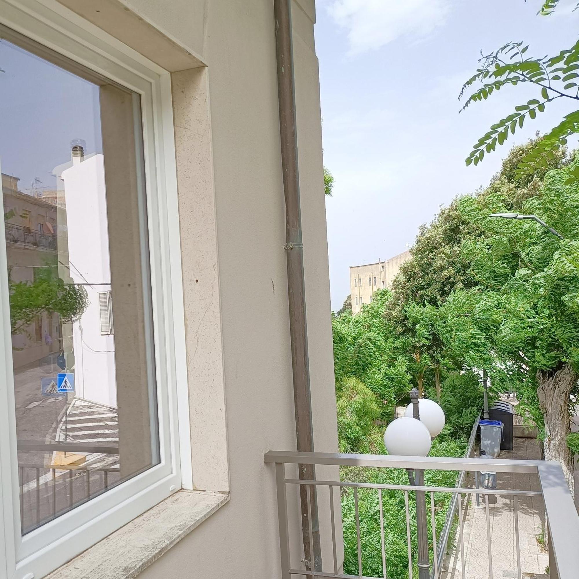 Tuffudesu Experience (Adults Only) Bed & Breakfast Osilo Phòng bức ảnh