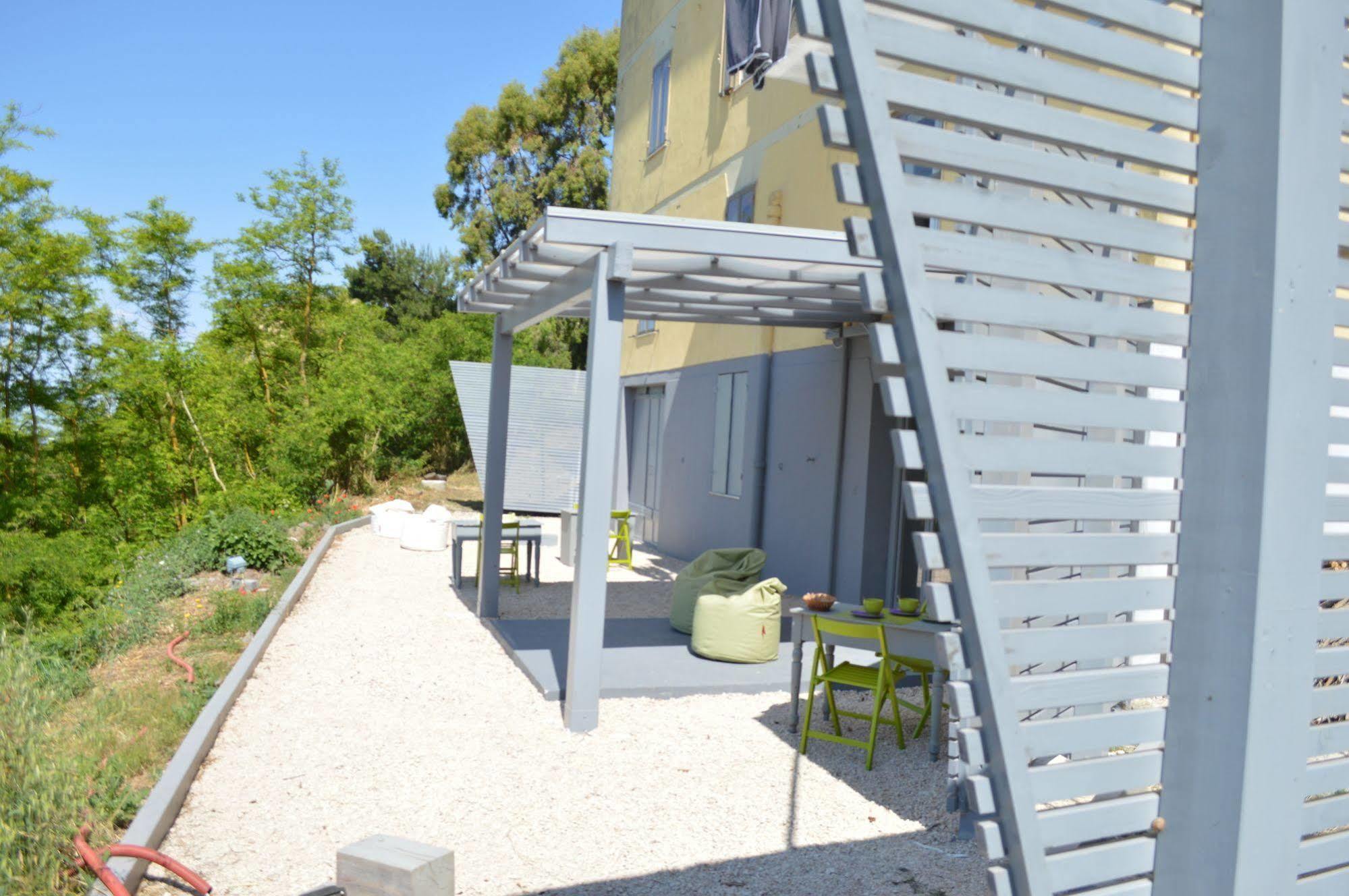 Tuffudesu Experience (Adults Only) Bed & Breakfast Osilo Ngoại thất bức ảnh